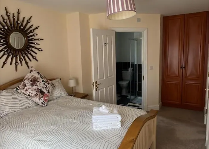 Lough Rynn Self Catering